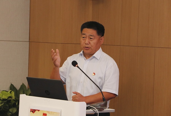 11、LD（中国）一站式服务平台党委书记张会民作点评讲话.jpg