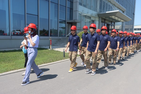 参观LD（中国）一站式服务平台建筑产业园区.JPG